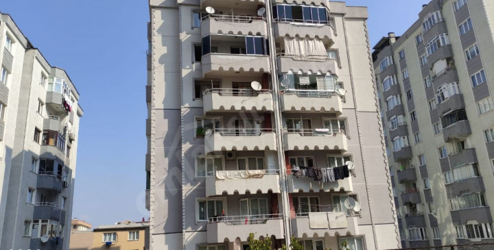 BURSA KILIÇ'TAN BAĞLARALTI DA SATILIK ARAKAT 3+1 DAİRE